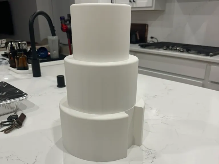 Plastic Wedding Cake (with cake slice slot)