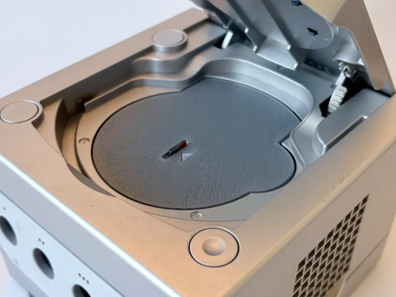 GameCube Disc Drive Replacement / Cover