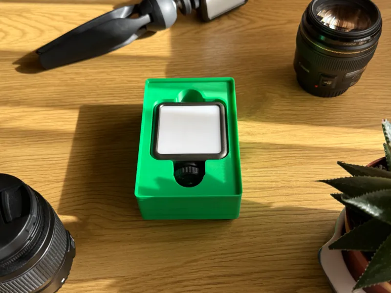 Gridfinity 2x3 Bin for Ulanzi VL49 Light