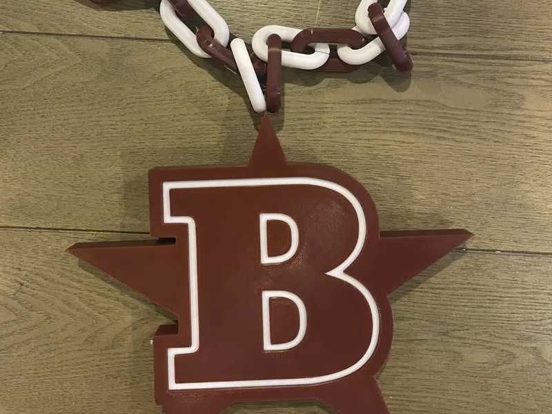Benton Star Oversized Logo Chain
