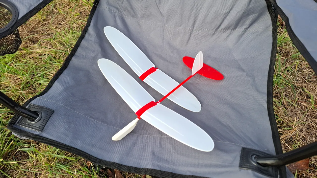 Free-flight glider model "WingStar" view 4