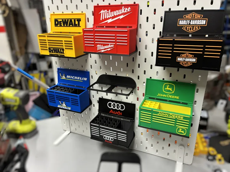 Display your desk Toolbox by mrtk1970 Skadis Wall