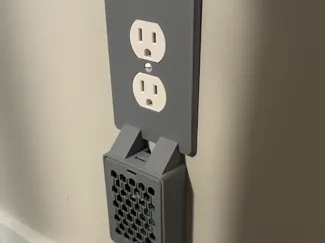 Raspberry Pi 3 Outlet Mount