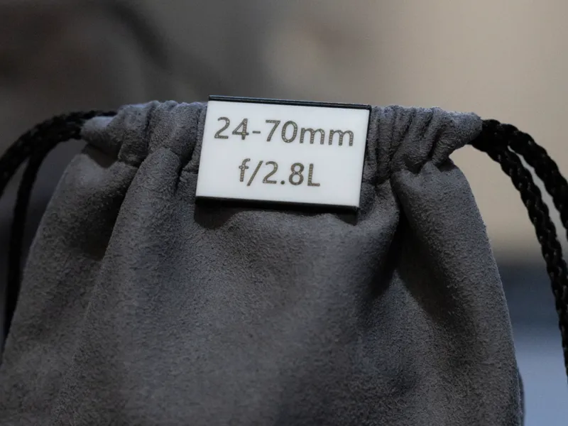 Canon EOS R Camera bag labels