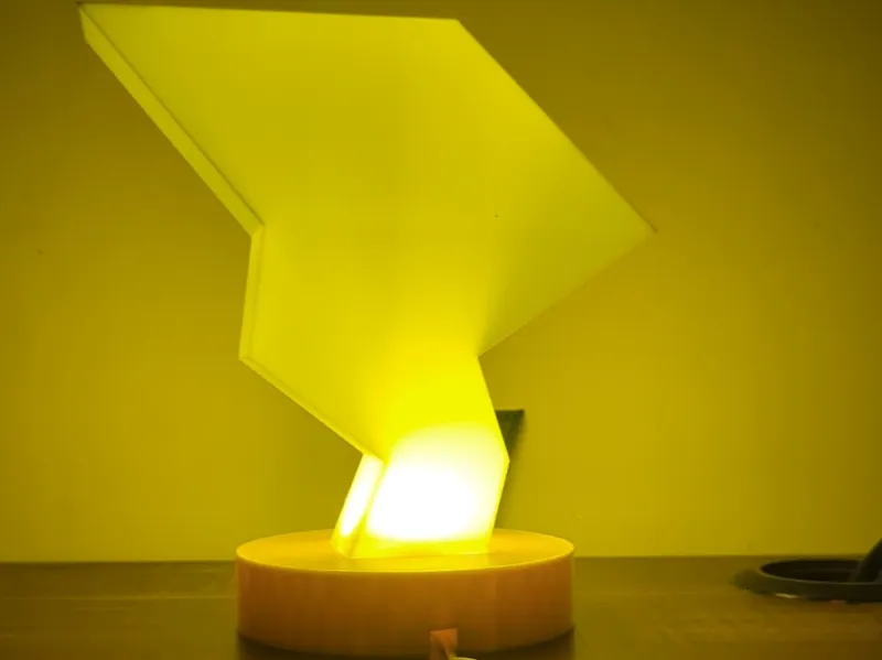 Lightning Tail Gaming lamp