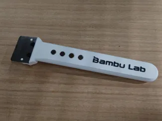 Bambu Scraper Grip with DAISO Magnet