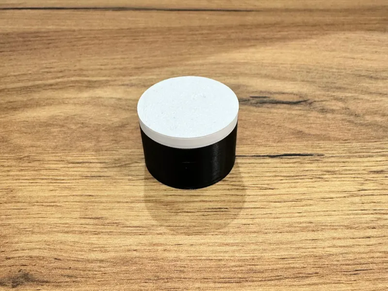 Minimalist Pill Box