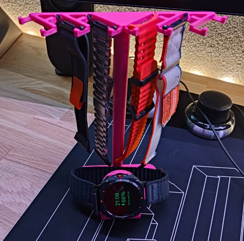 Samsung Galaxy Watch Ultra Charger + Band Rack