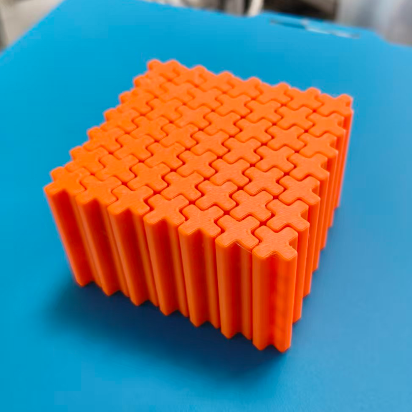 Miniatura 4 do modelo 3D 史莱姆解压玩具：十字几何方块