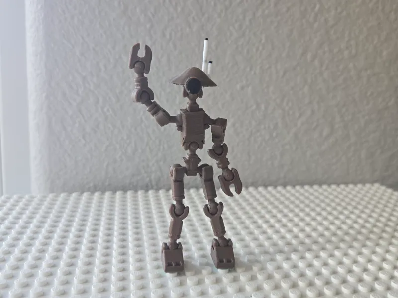 PIT-13 The Mini 13 Pit Droid