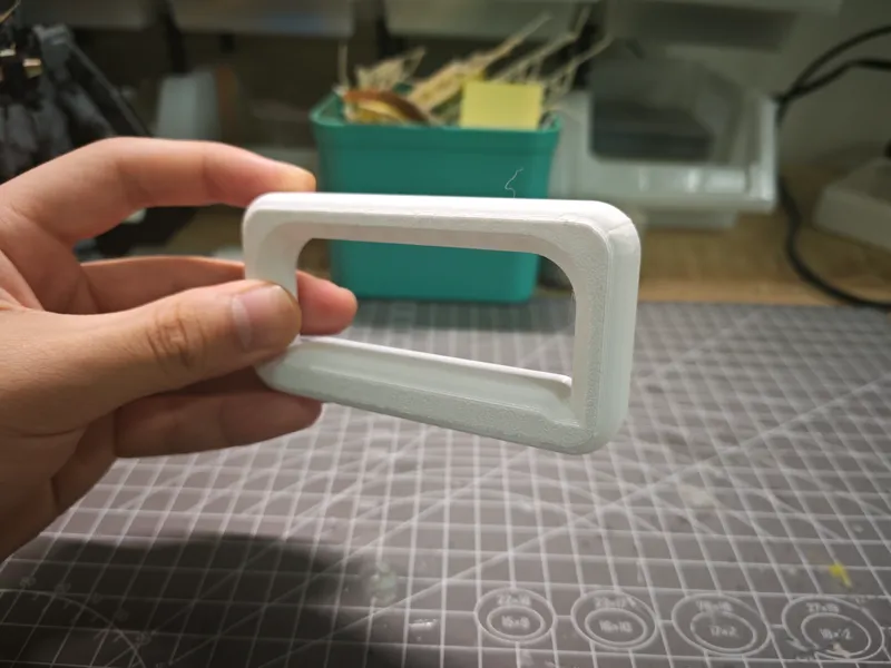 塑料袋防割手提手（Plastic bag handle）