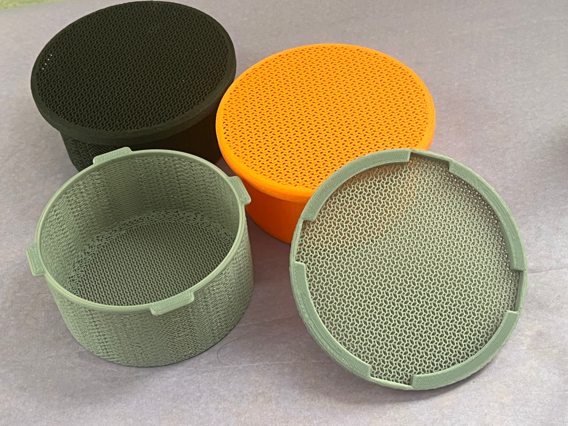 Locking Desiccant Canister