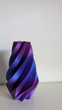 Vase torsadé — photo 7