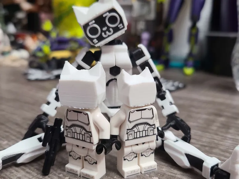 Kerfur Omega Minifigure Head