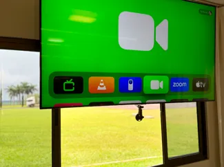 MagSafe iPhone VESA 400 Mount for TV