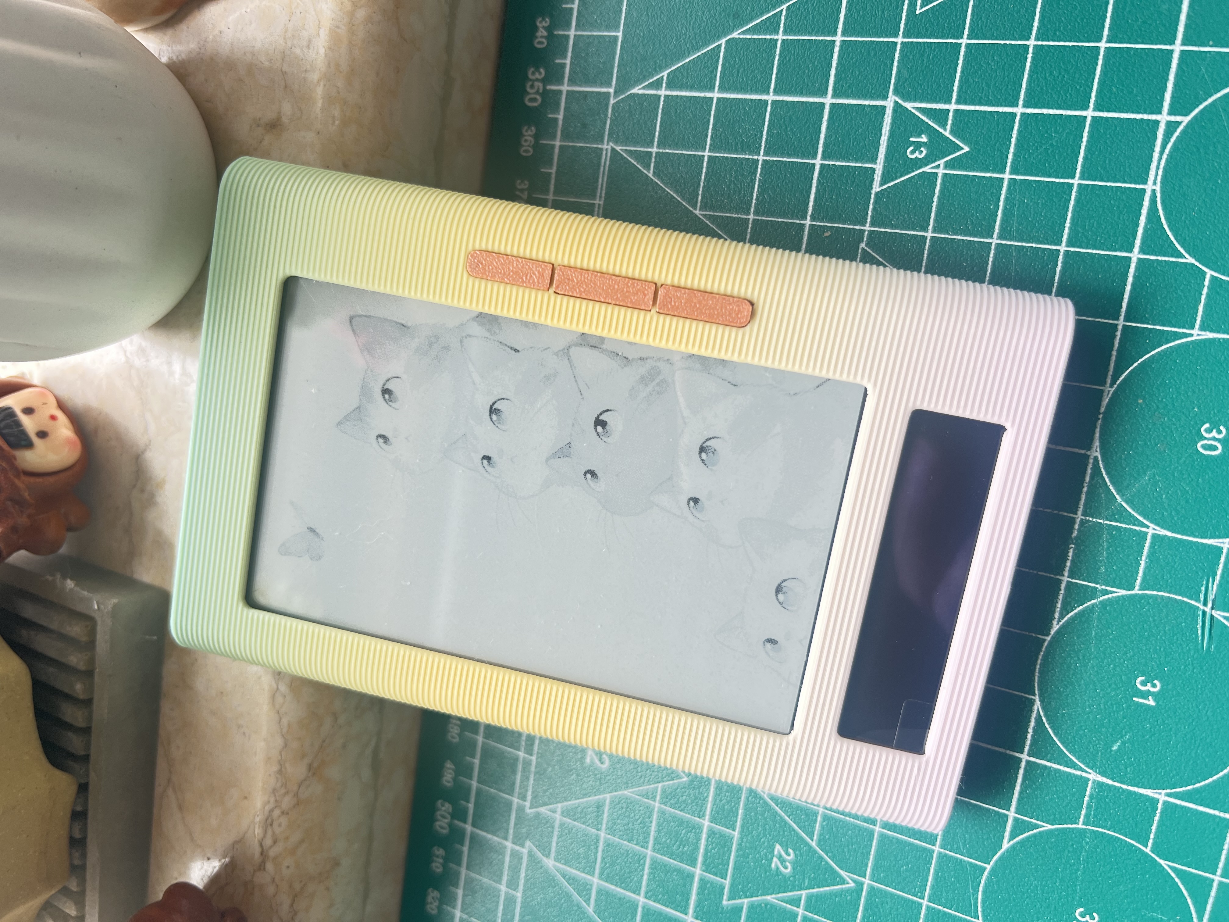 Miniatura 2 do modelo 3D 墨灵MOLINK双屏阅读器个性化系列