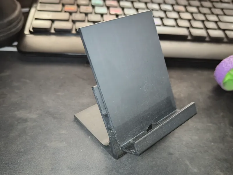 Another Simple Phone Stand