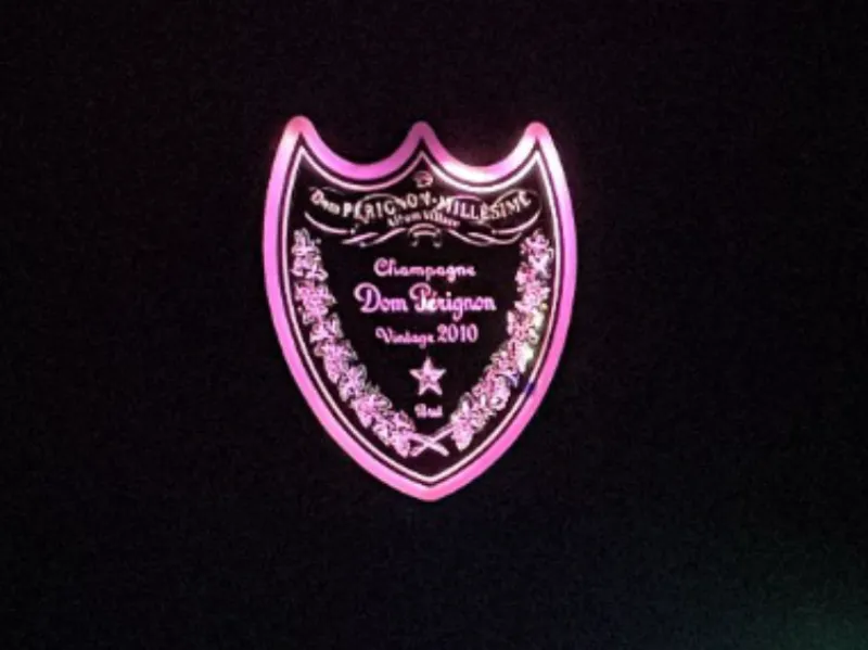 Dom perignon 2010 lamp
