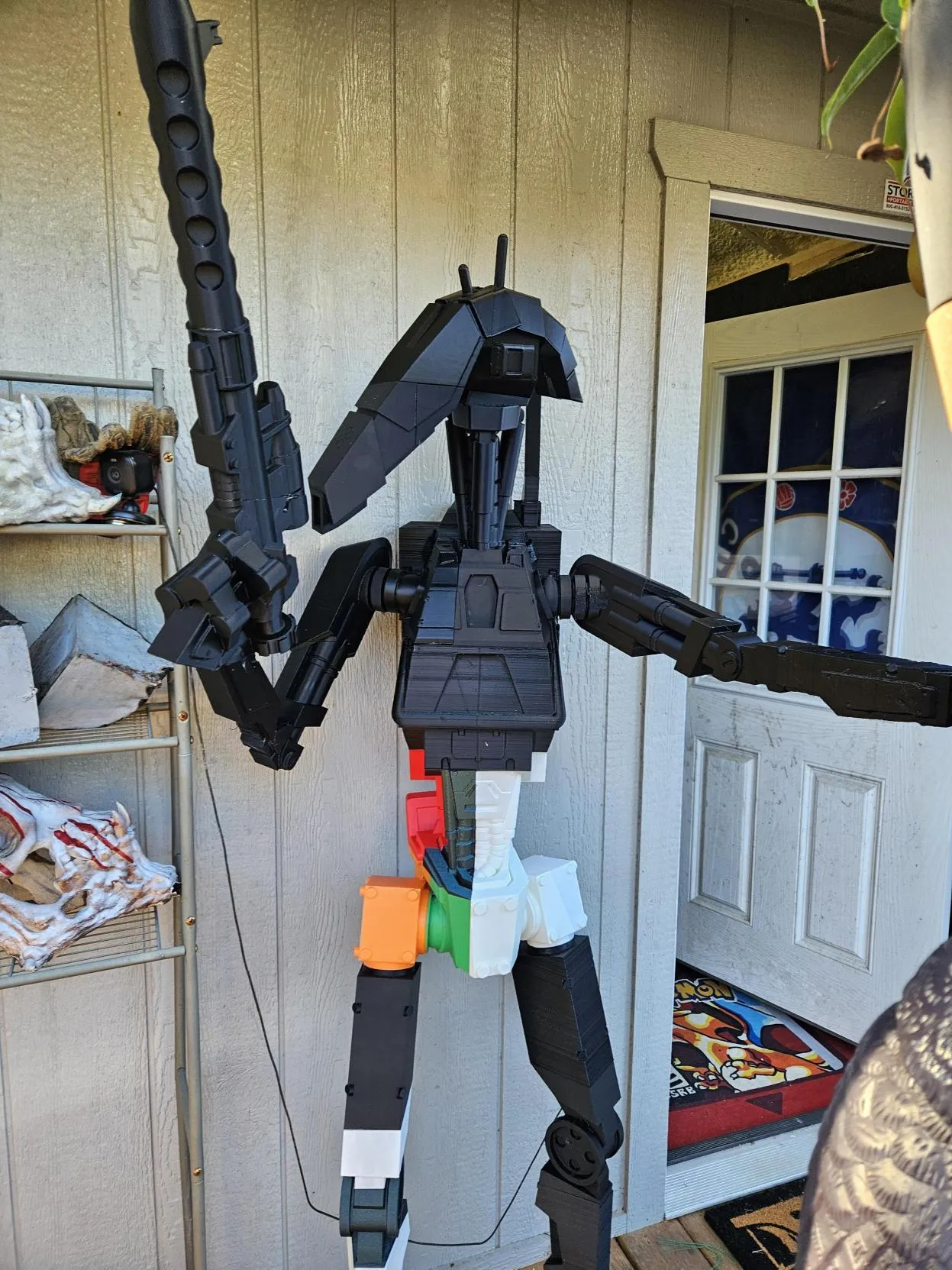 Life-Size STAR WARS B1 Battle Droid 3D Model view 2
