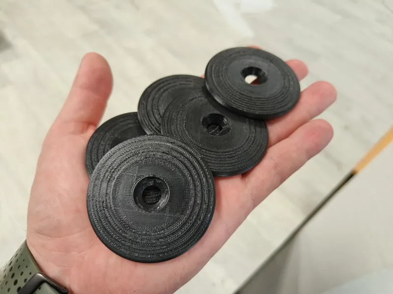 Fixing plastic pad / Upevňovací plastová podložka