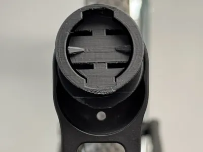 Garmin spacer mount with offset