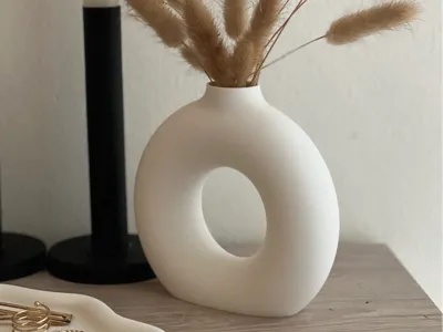 Hollow Circle Vase, Loop Vase