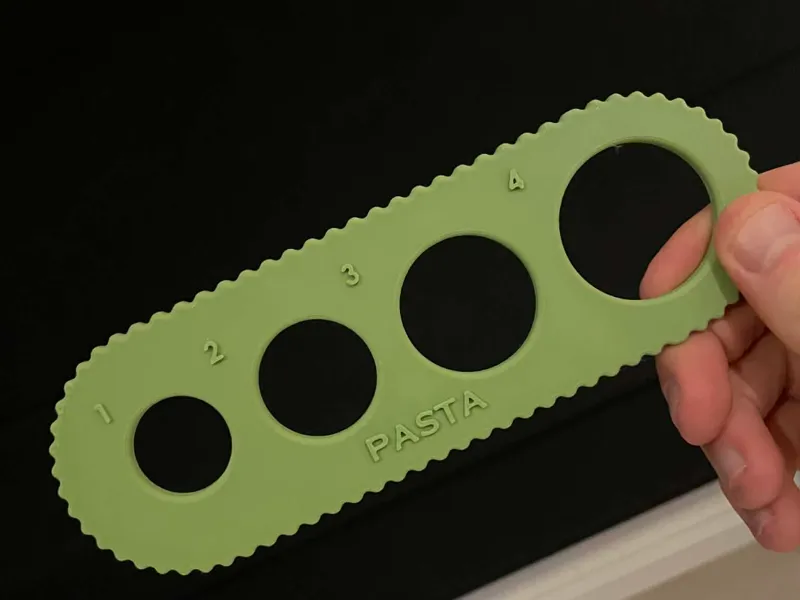 measure pasta tool