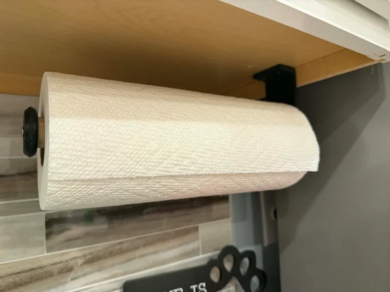 Paper Towel Holder - 1in Dowel