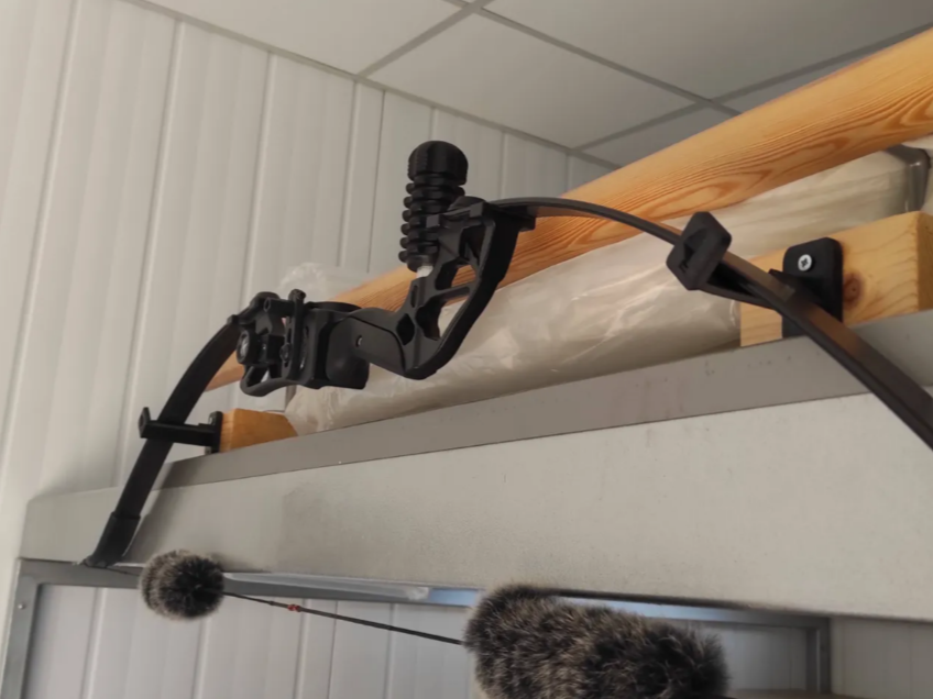 Curved Bow hanger hooks v2