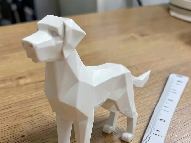 Golden retriever low poly