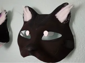 Cat Mask Mount