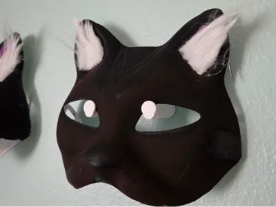 Cat Mask Mount