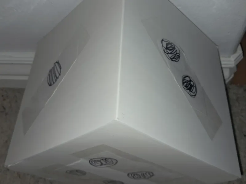 Giant Dice/Chair– Dual-Use Cube Seat (200lb Limit)