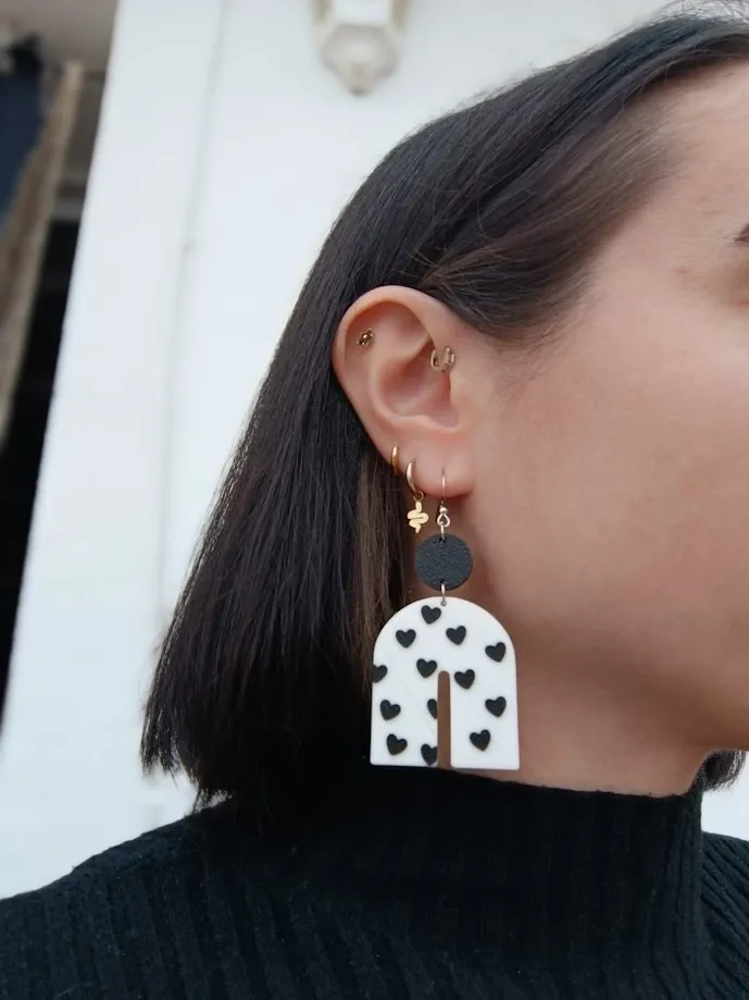 Pendientes Arco Corazones view 3