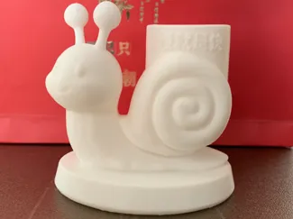 蜗牛笔筒摆件
