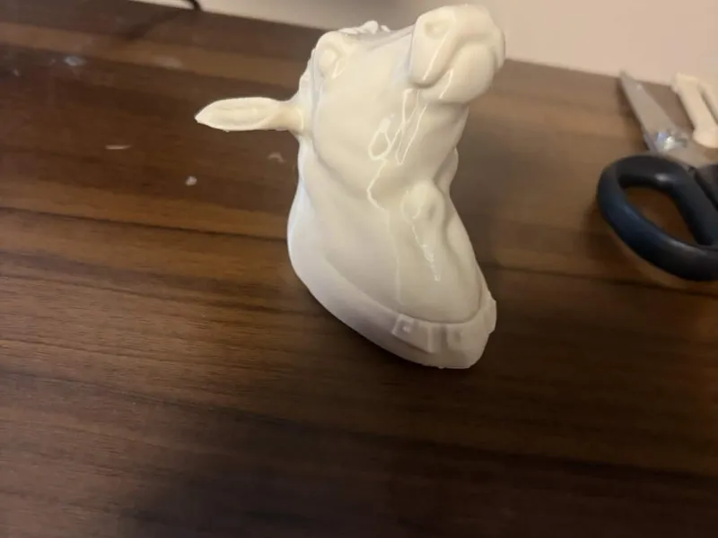 Cow Design – Suitable for Desk or Wall Mounting