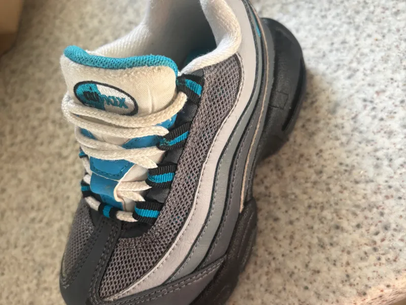 Kids air max 