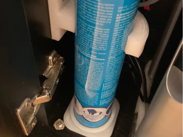 Sodastream holder for aquarium cabinet