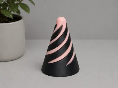 Spiral Cone Figet