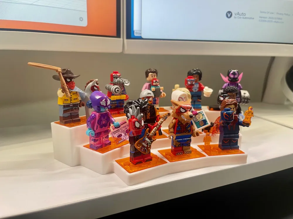 BRICK MINIFIG / MINIFIGURE DISPLAY STAND - Free 3D Print Model - MakerWorld