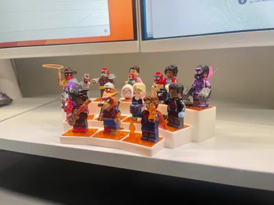 BRICK MINIFIG / MINIFIGURE DISPLAY STAND - Free 3D Print Model - MakerWorld