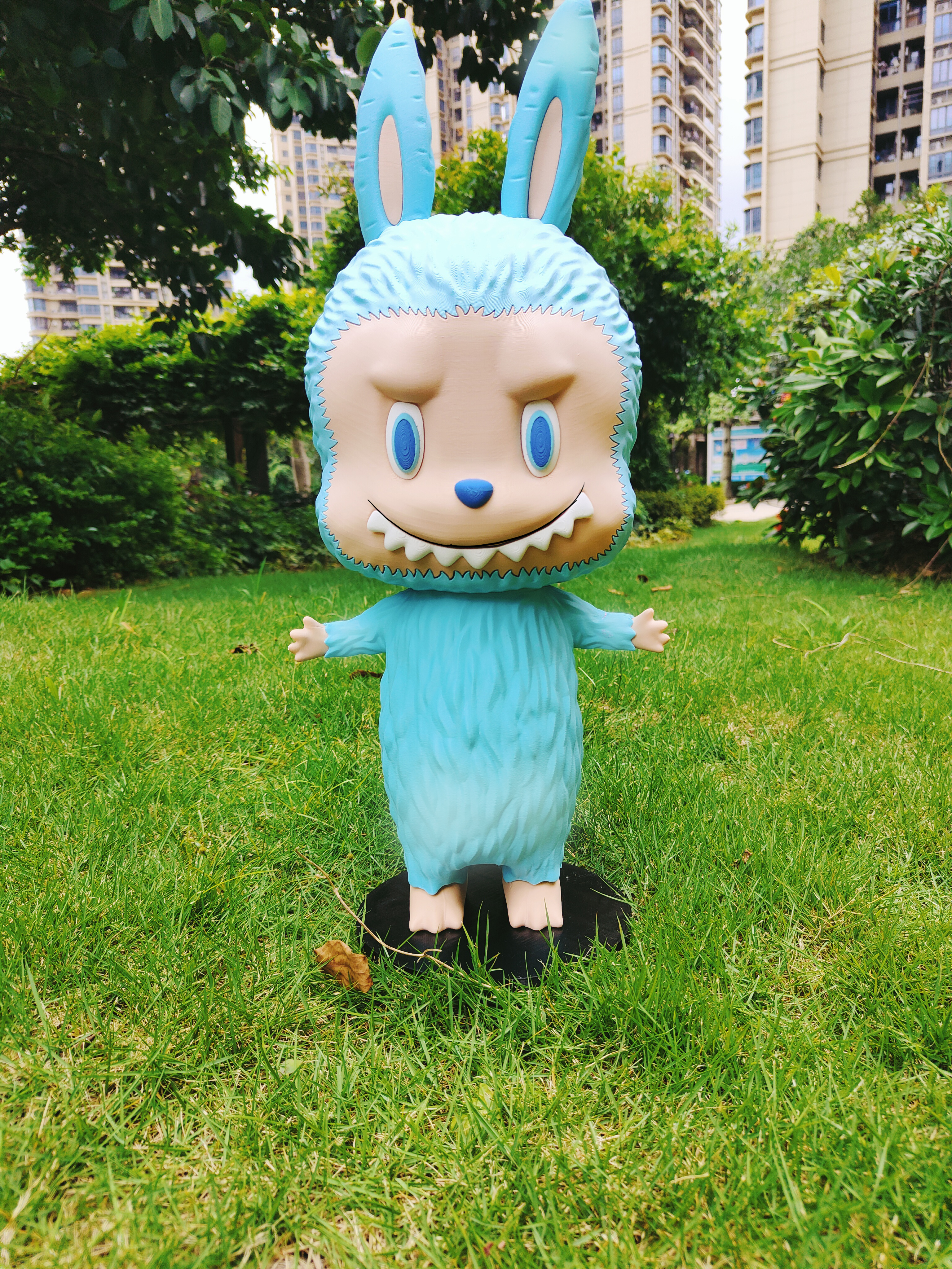 ラブブ　一体10000円 LABUBU Big into Energy 1アソート 新品未開封 ラブブ 1箱 Big into