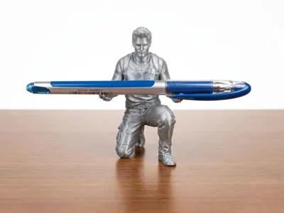 Nathan Drake from Uncharted Pen holder