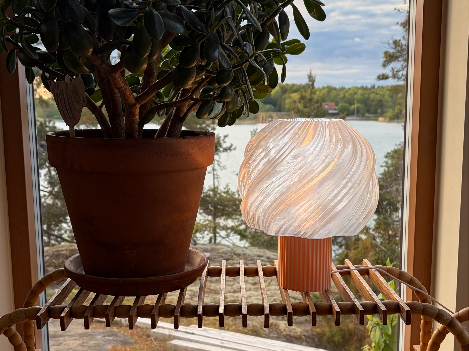 Swirly Lamp