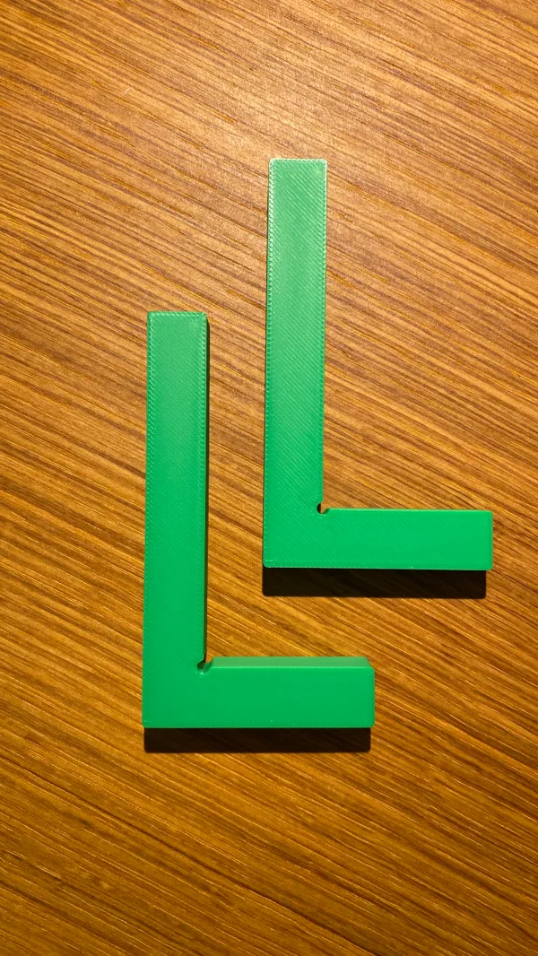 Équerre d'angle 90° pour le bois