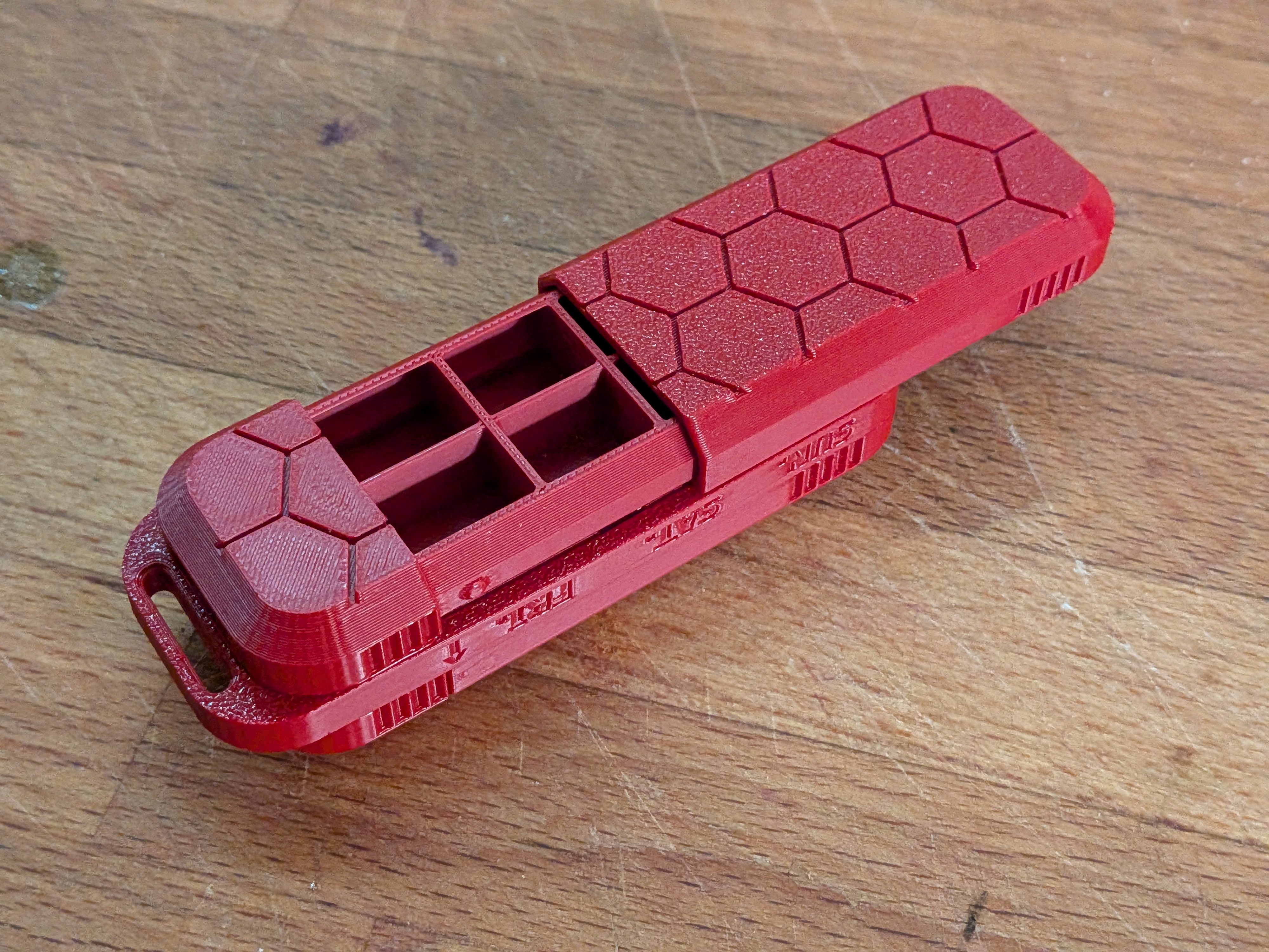 Miniatura 8 do modelo 3D （七天药盒）双滑盖便携零件盒