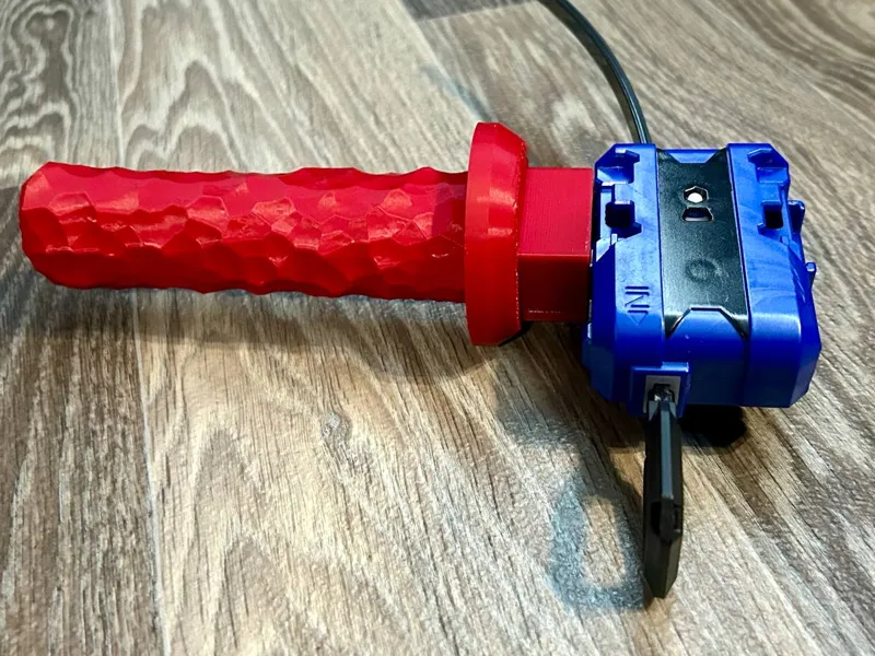 BEYBLADE X | TANTO LAUNCHER GRIP