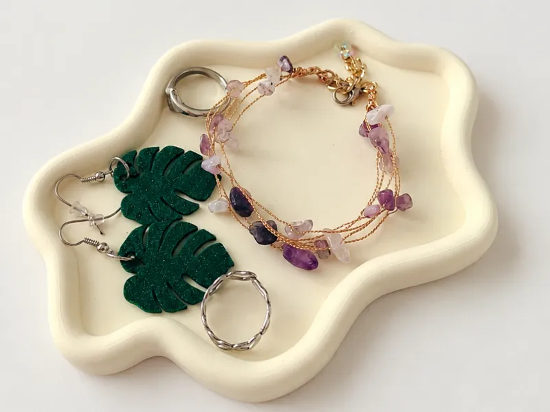 Wavy Organic Jewelry Tray