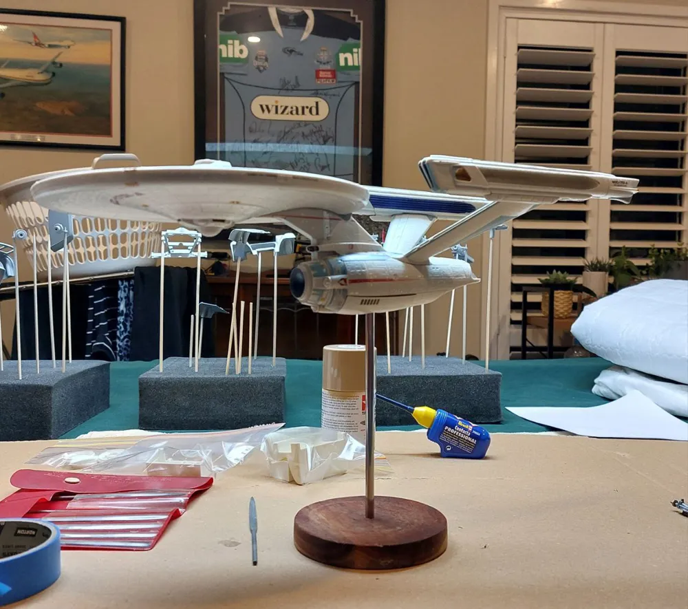 DS Enterprise Refit and 1701-A Stand Mount - Free 3D Print Model ...