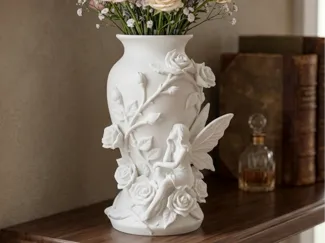 Vaso Incantato con Fata e Rose